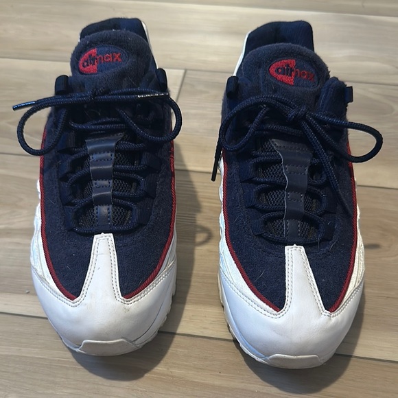 Women’s Nike Air Max 98 Navy Red White Sneakers - Size 9.5 - Picture 1 of 4